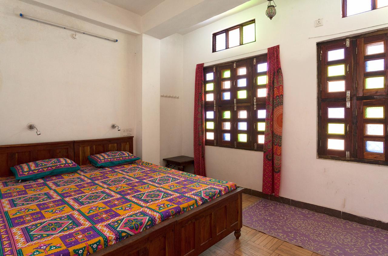 Hotel Pawan's Palace Pushkar Bagian luar foto