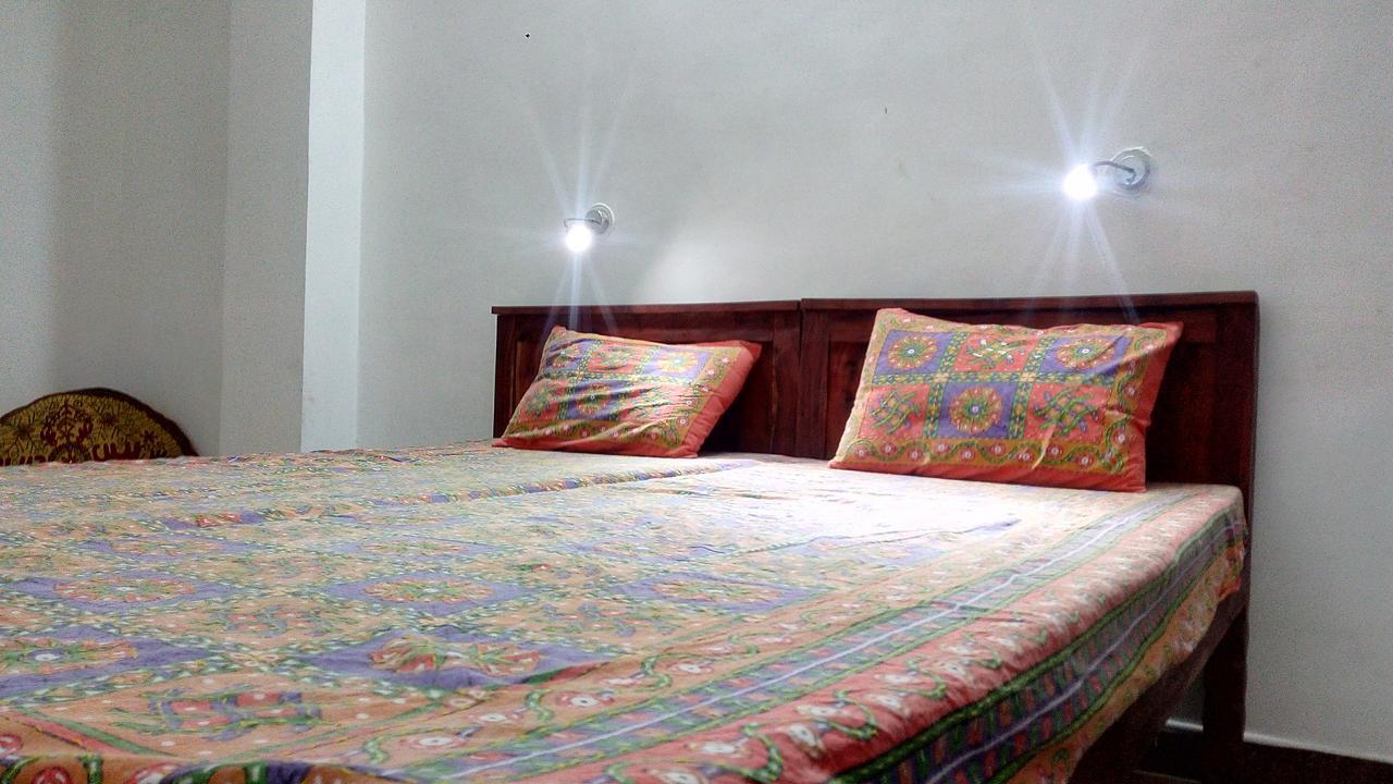Hotel Pawan's Palace Pushkar Bagian luar foto